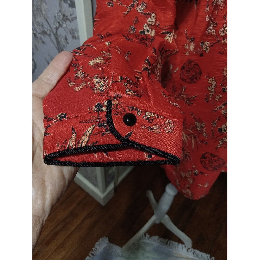 The Tog Shop Red/Black Asian Style Blouse 14 NWT - Picture 8 of 16